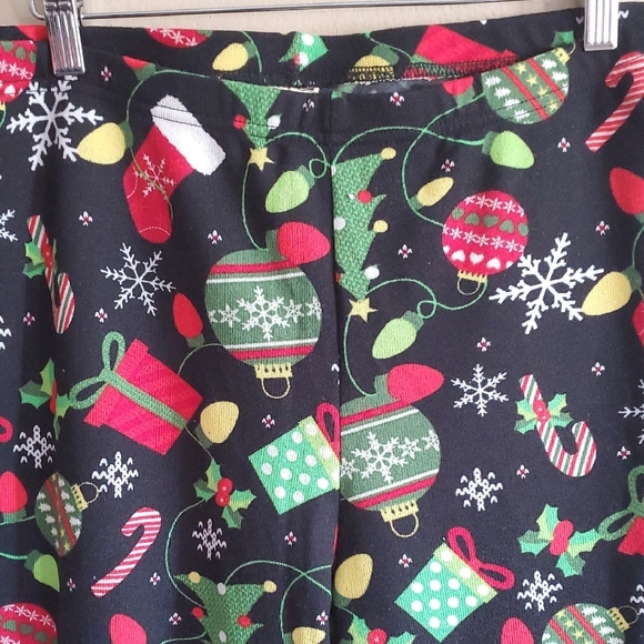 Faded Glory Festive Black Leggings - Picture 2 of 4